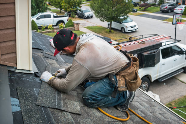Professional Roof Replacement technician working in Mount Summit, IN